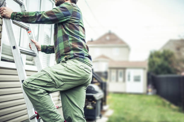 Best Furniture Removal  in Brookridge, FL